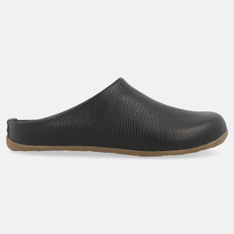 Haflinger Leder Slipper Basico in Schwarz aus Leder mit Gummisohle Seitenansicht