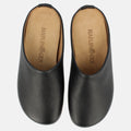 Haflinger Leder Slipper Basico in Schwarz aus Leder mit Gummisohle Vogelperspektive