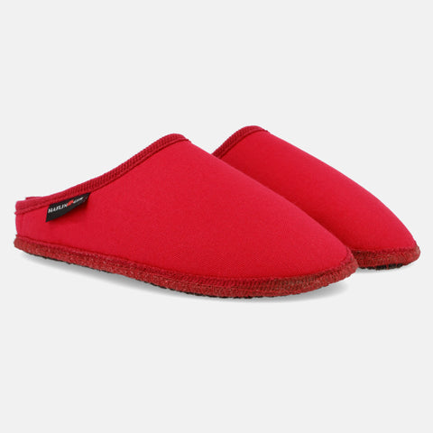 Haflinger Pantoffel Cotty in Rot (Rubin) aus Baumwolle mit Filzsohle Seitenansicht