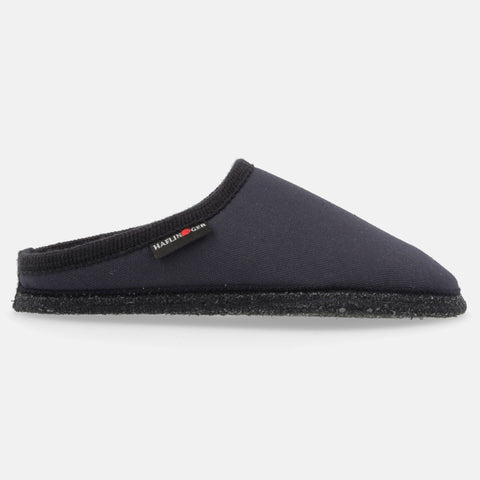 Haflinger Pantoffel Cotty in Blau (Ocean) aus Baumwolle mit Filzsohle Seitenansicht