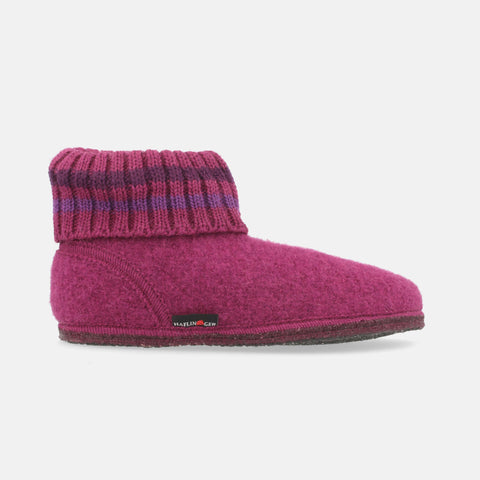 Haflinger Hüttenschuh Paul in Pink (Maulbeere) aus reiner Schurwolle mit Latex beschichteter Filzsohle Seitenansicht