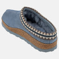Haflinger Lammfellclog Lakota in Blau (Flint Stone) aus Lammfell mit stylischer Borte und EVA-Sohlen Seitenansicht