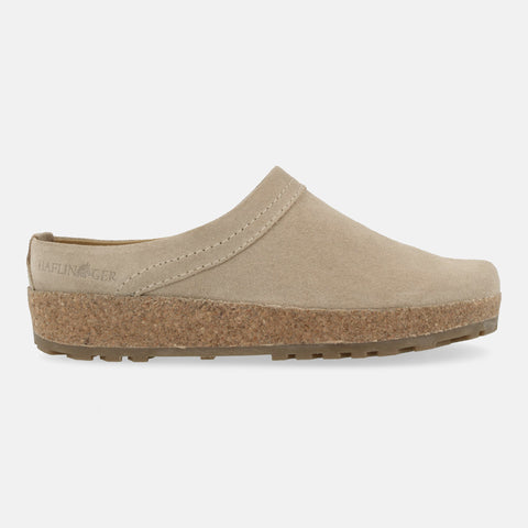 Haflinger Lederclog Malmö in Grau (Cappuccino) aus Leder mit weichem Fußbett perfekt für drinnen und draußen Seitenansicht