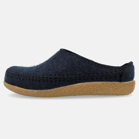 Haflinger Filzpantoffel Credo in Blau (Kapitän) aus FIlz mit Weichbettung Seitenansicht