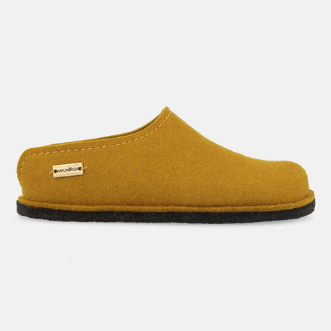 Haflinger Flair Smily in Gelb (Masala) aus Filz mit FIlzsohle Seitenansicht