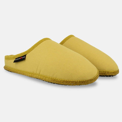 Haflinger Pantoffel Cotty in Gelb (Dill) aus Baumwolle mit Filzsohle Seitenansicht