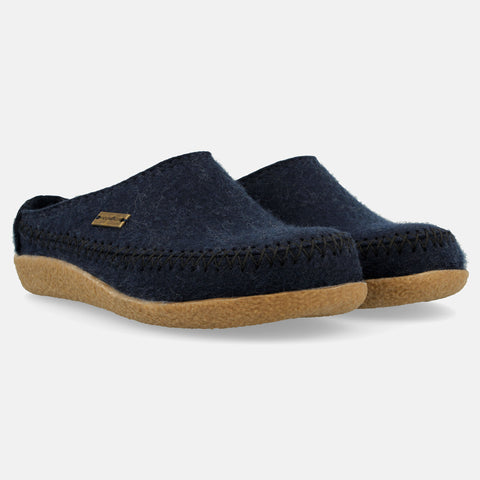 Haflinger Filzpantoffel Credo in Blau (Kapitän) aus FIlz mit Weichbettung Seitenansicht