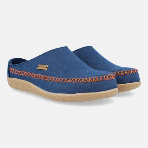 Haflinger Filzpantoffel Credo in Blau (Kaskade) aus FIlz mit Weichbettung Seitenansicht
