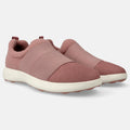 Haflinger Wool Sneaker Jump in Pink (Rosenholz) aus Filz mit elastischen Bändern und Gummisohle Seitenansicht