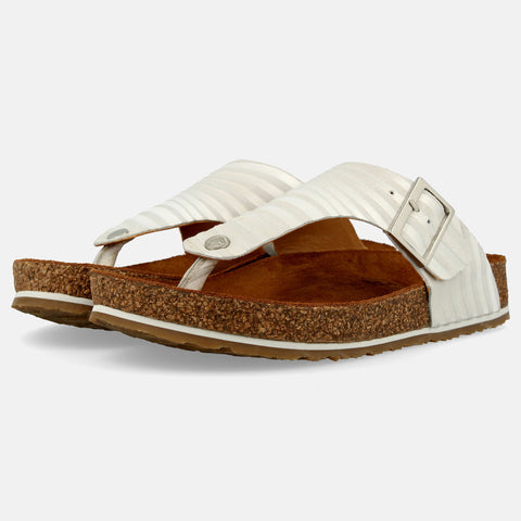 Haflinger Sandale Conny in Weiss aus Leder mit Riemchen und Schnalle und Zehntrenner Seitenansicht