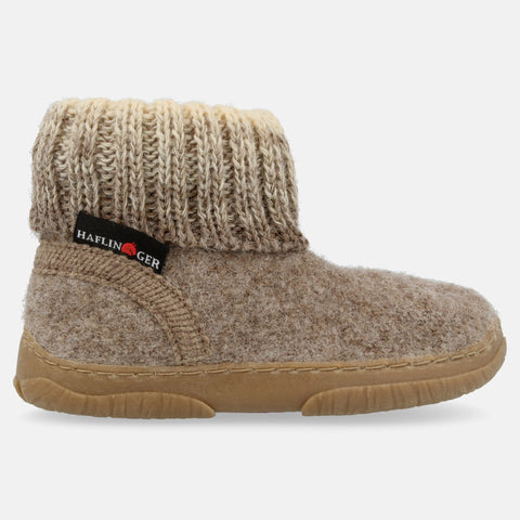 Haflinger Fidelius Yuki in Beige (Beigemeliert Öko) aus Walkstoff mit rutschfester Gummisohle Seitenansicht