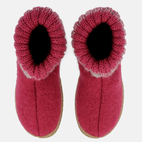 Haflinger Fidelius Yuki in Rosa (Burgund) aus Walkstoff mit rutschfester Gummisohle Seitenansicht