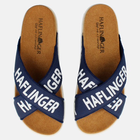 Haflinger Sandale Ibiza in Blau mit zwei Riemen mit dem Aufdruck Haflinger Vogelperspektive