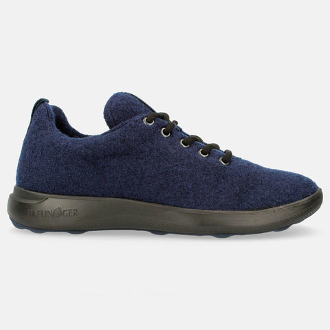 Haflinger Wool Sneaker Every Day in Blau (Ocean) aus Filz mit Schnürbändern und Gummisohle Seitenansicht